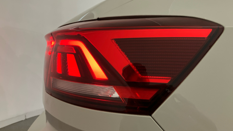 Volkswagen T-Roc 1.0 TSI Life 5dr Petrol Hatchback